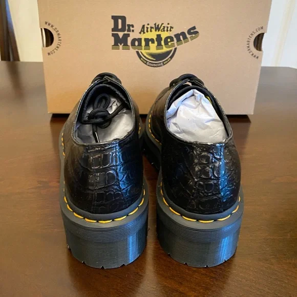 Dr. Martens 1461 CROC EMBOSS LEATHER PLATFORM SHOES - Picture 5 of 10